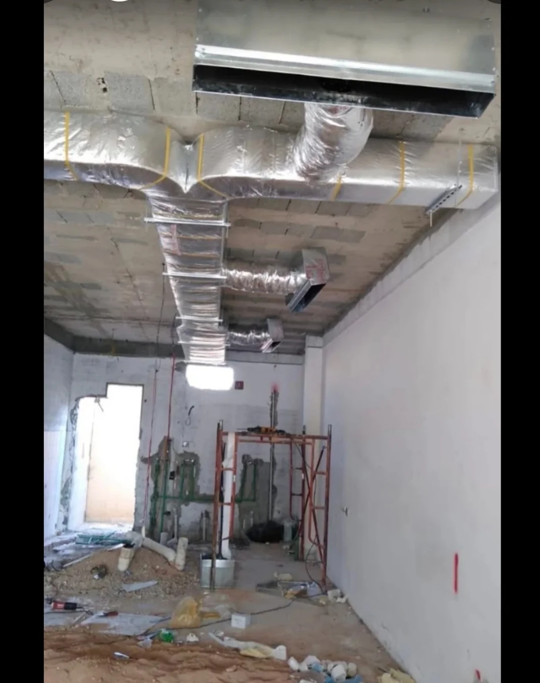Interior insulated duct installation